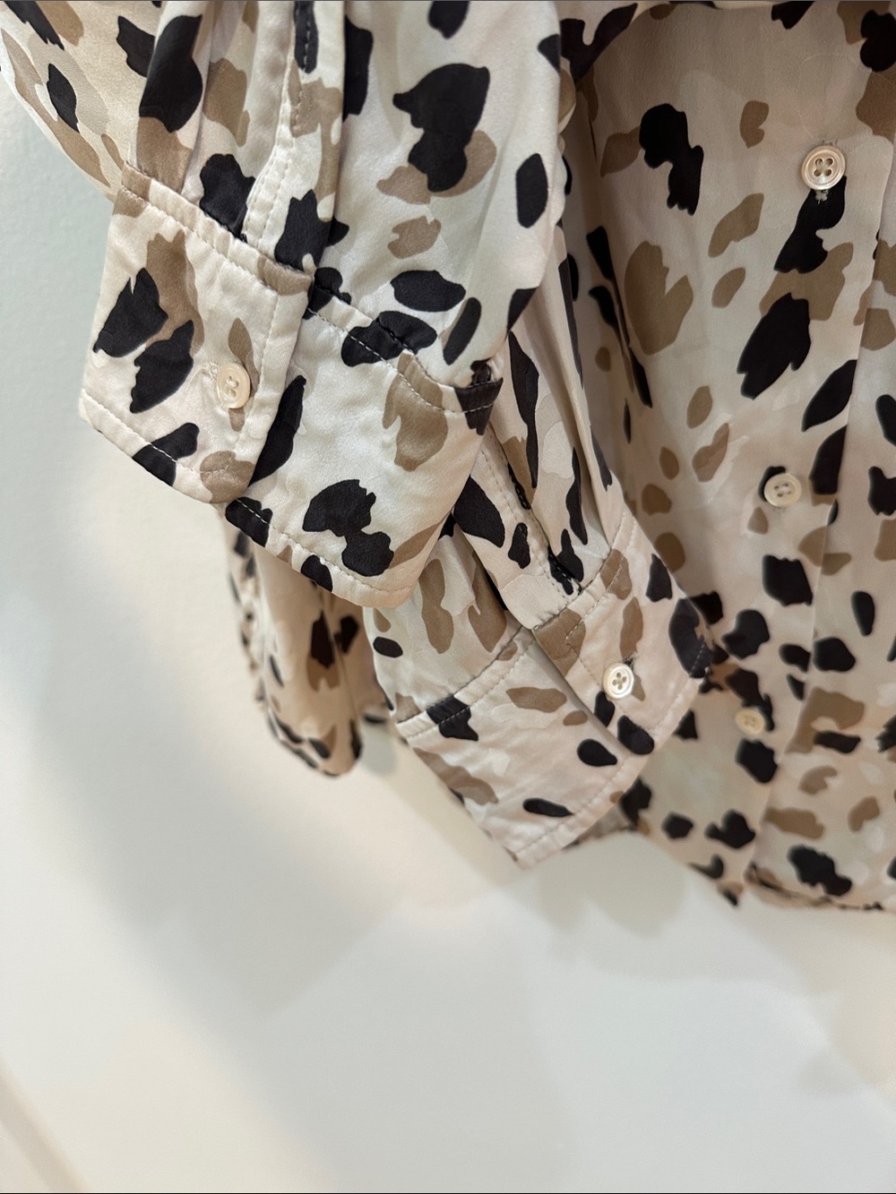 Rails White Animal-Print Button-Down Blouse - Picture 8 of 11